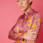 camicia da donna particolare elegante colori vivaci fantasie colorate blusa
