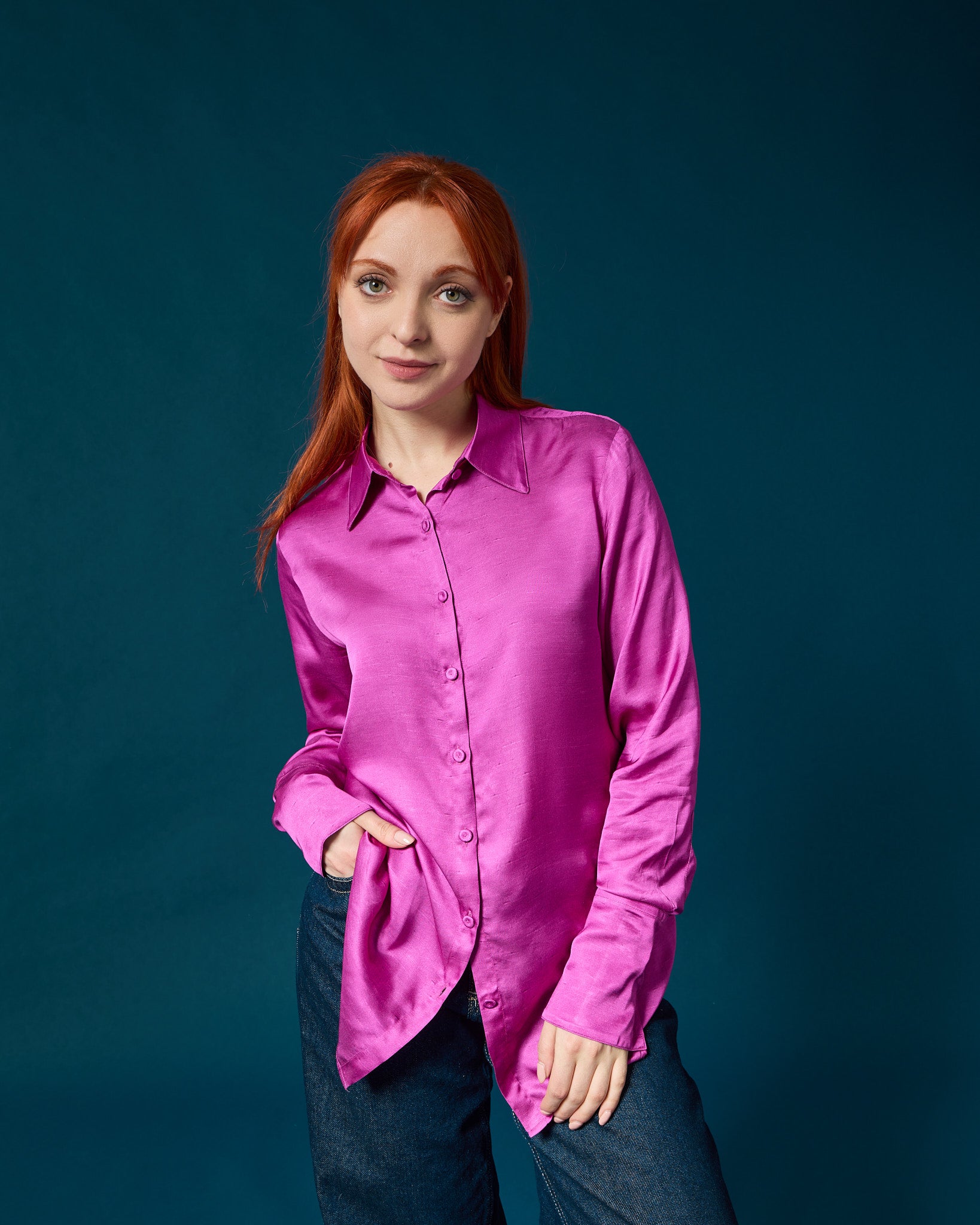 camicia blusa fucsia in satin di viscosa particolare elegante per donna