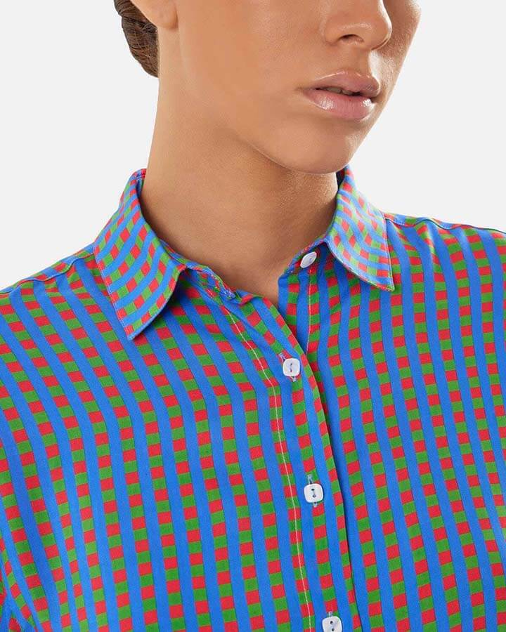 Camicie donna colorate particolari eleganti colori vivaci fantasie colorate blusa seta cotone grafiche disegni Colourful women's shirts elegant unique bright colours colourful patterns silk cotton blouse graphic designs