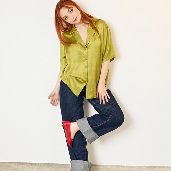 Camicia maniche corte mezze maniche donna particolare elegante con collo a scialle colore verde acido