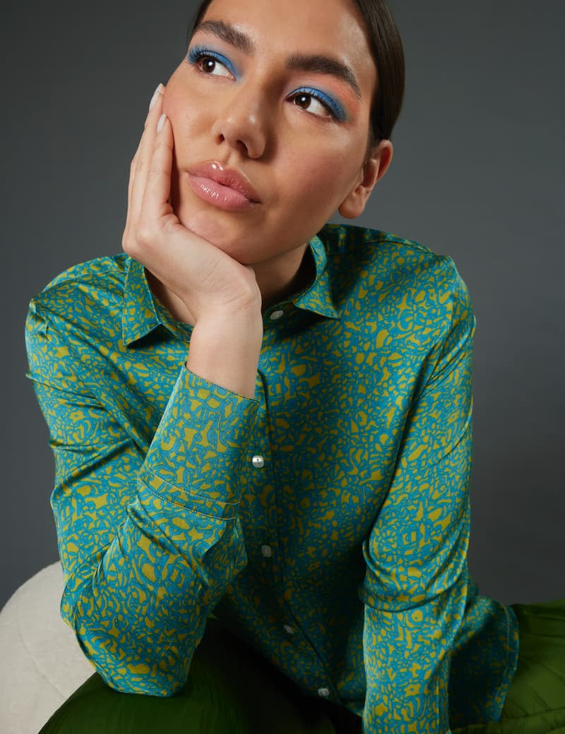 Camicia donna particolare elegante colore verde fantasia
