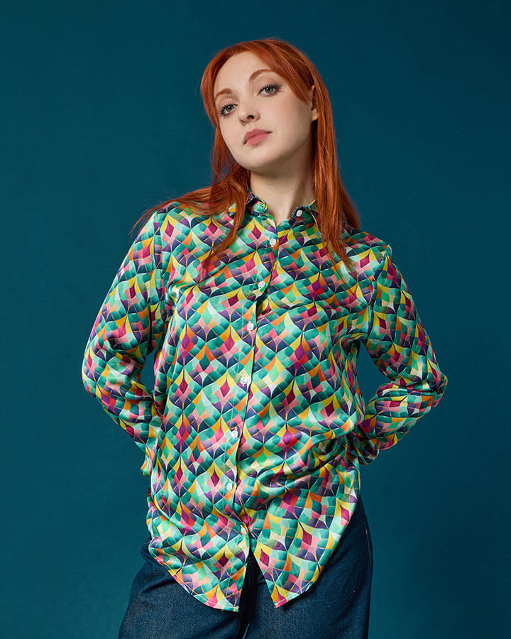 camicia da donna particolare elegante colori vivaci fantasia colorata blusa 